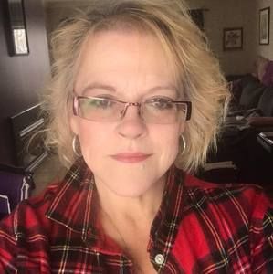 Meet your Posher, Valerie
